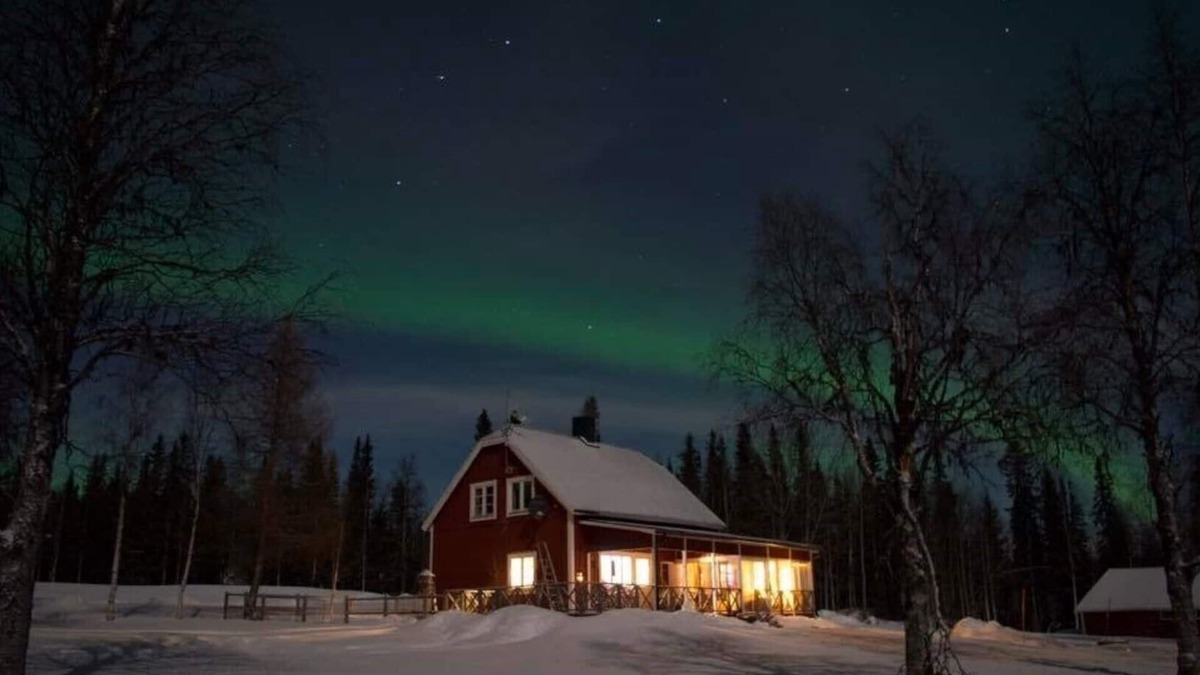 Storuman House | Quietly situated vacation home in a secluded location