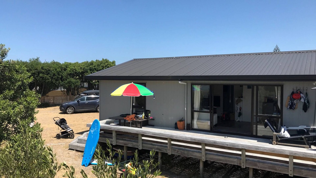 Omaha House | Quintessential Kiwi bach in the heart of Omaha