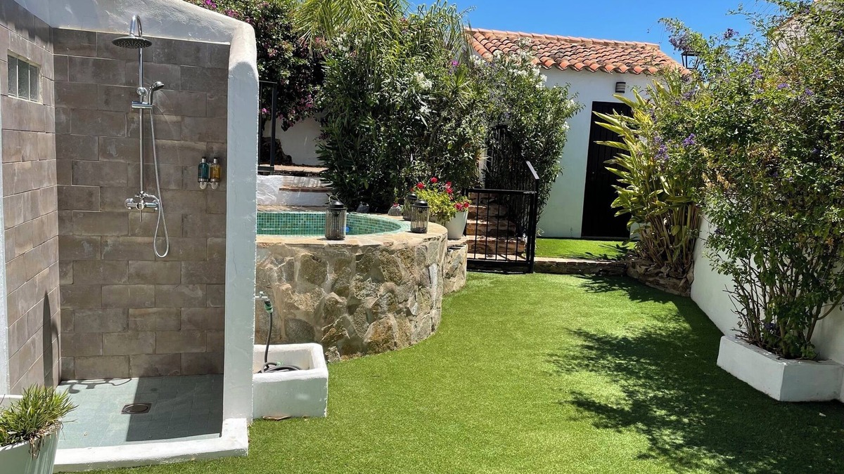 Sanlucar de Guadiana House | Quirky spacious village house with plunge pool and outdoor cinema