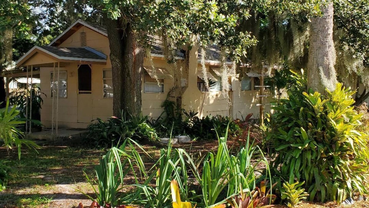 Titusville House | Quite, Cozy, And Convenient Vacation Bungalow.