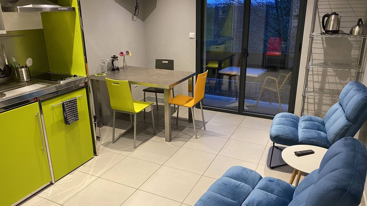 Alleuze Apartment | Résidence Apparten Ville Studio 2 Personnes Balcon