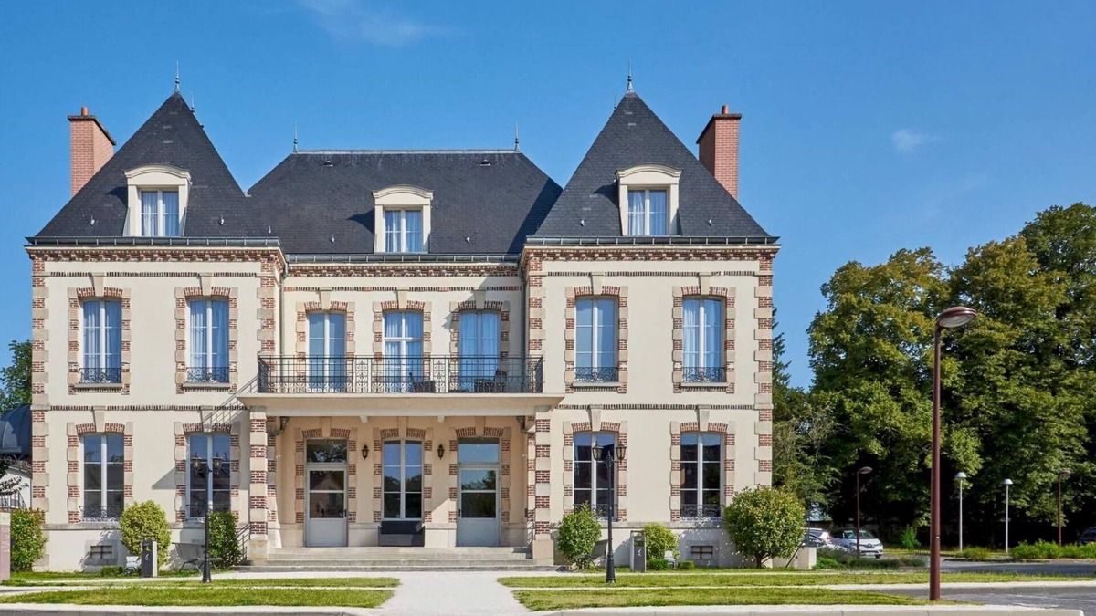 Le Mee-sur-Seine Apartment | Résidence Château Du Mée