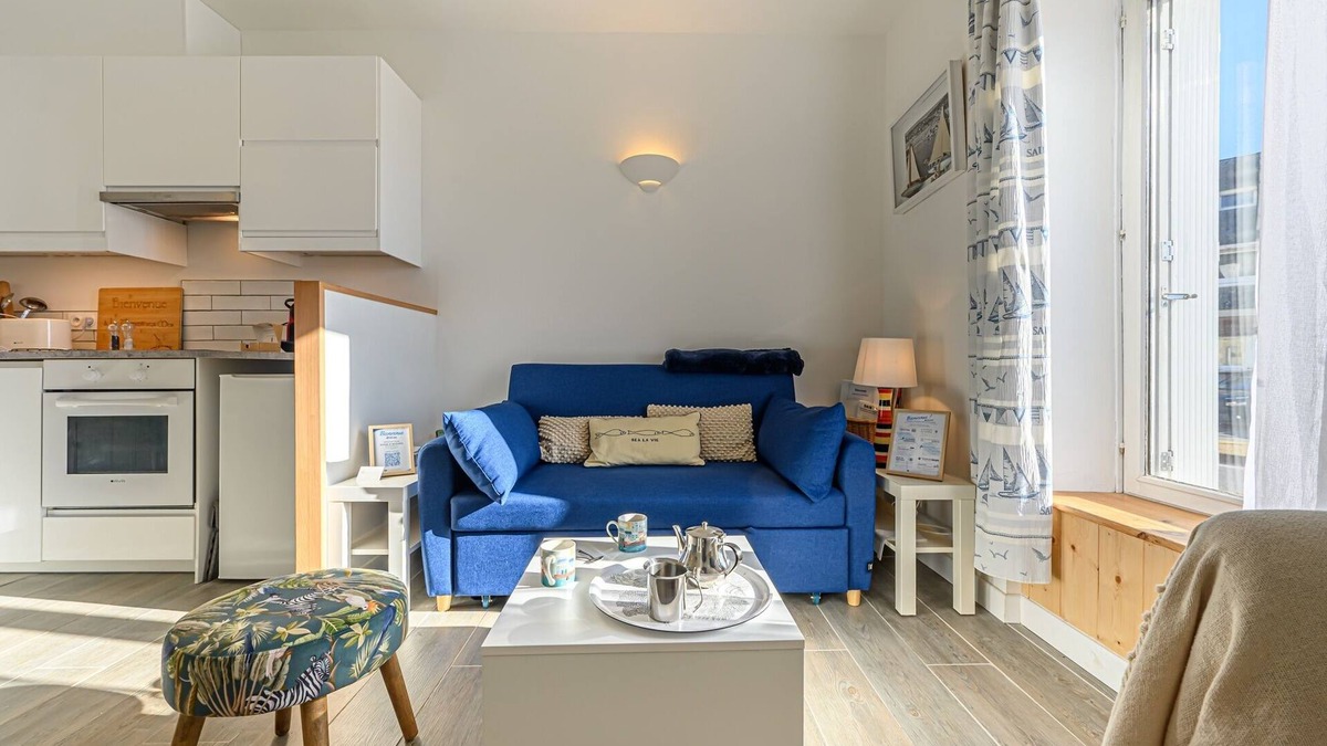 La Trinite-sur-Mer Apartment | Résidence du Port - Two Bedroom Apartment, Sleeps 5