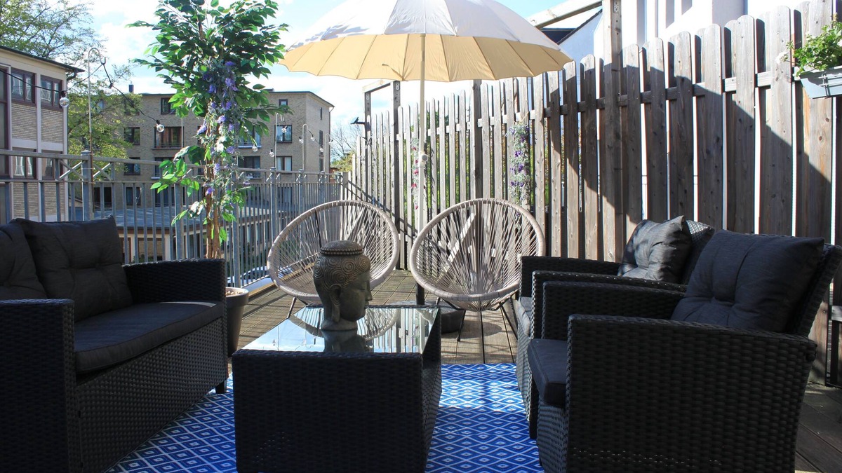 Borgfelde Apartment | R B Apartment Hamburg Family - 108 qm mit Dachterrasse - Kostenloses Parken