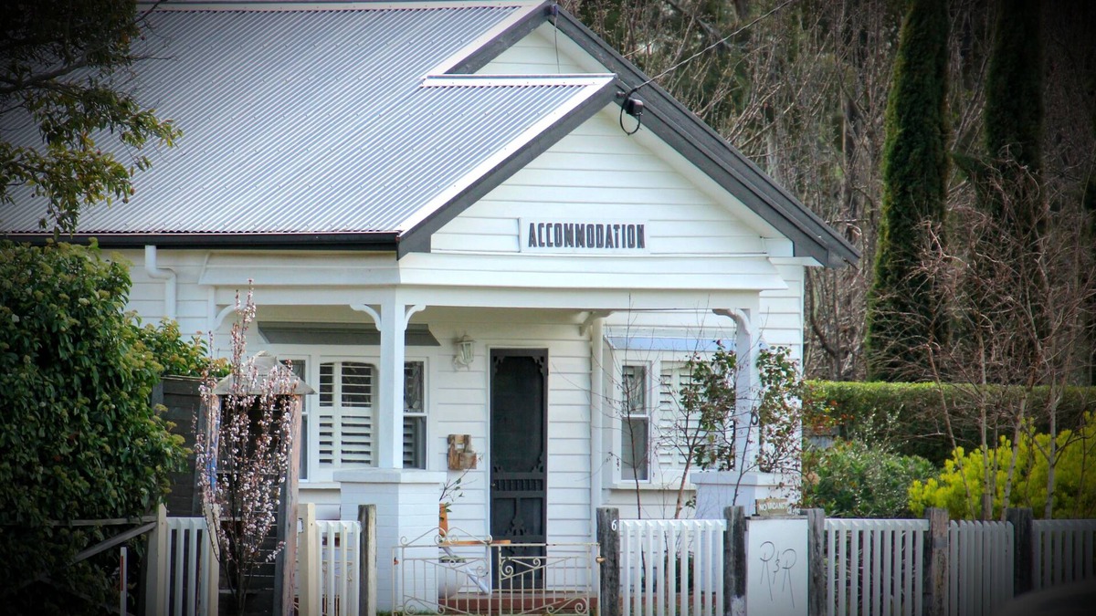 Inverleigh Cottage | R&R COTTAGE