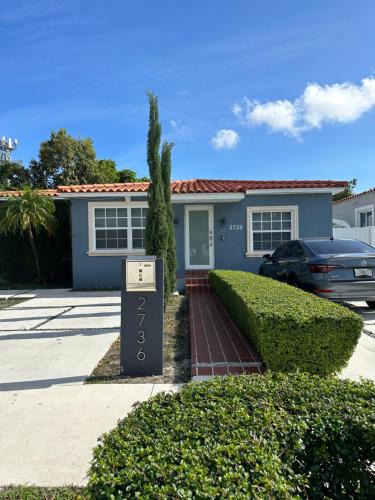 West Little Havana House | R&R Hostal
