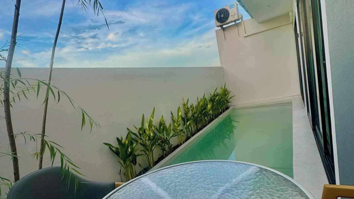 Phetchaburi Hotel | R Resident Resort