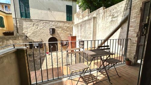 Recanati Old Town Apartment | R003 - Recanati, delizioso trilocale in centro