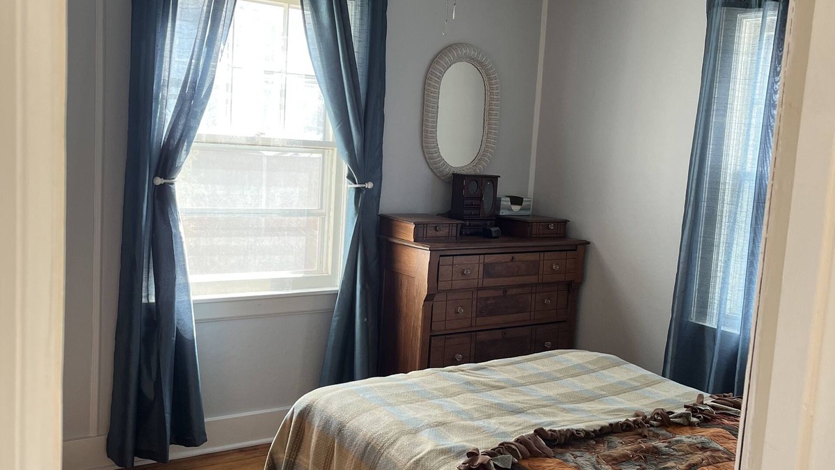 Walloon Lake Cottage | Rabbit Run - Cozy cottage in the heart of Walloon Lake Village. Family-friendly!