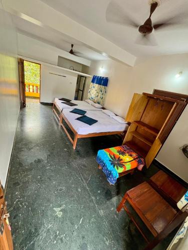 Arambol House | RadhaKrishna Stay IN