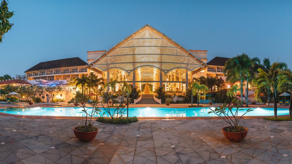 Cavelossim Resort | Radisson Blu Resort Goa Cavelossim Beach