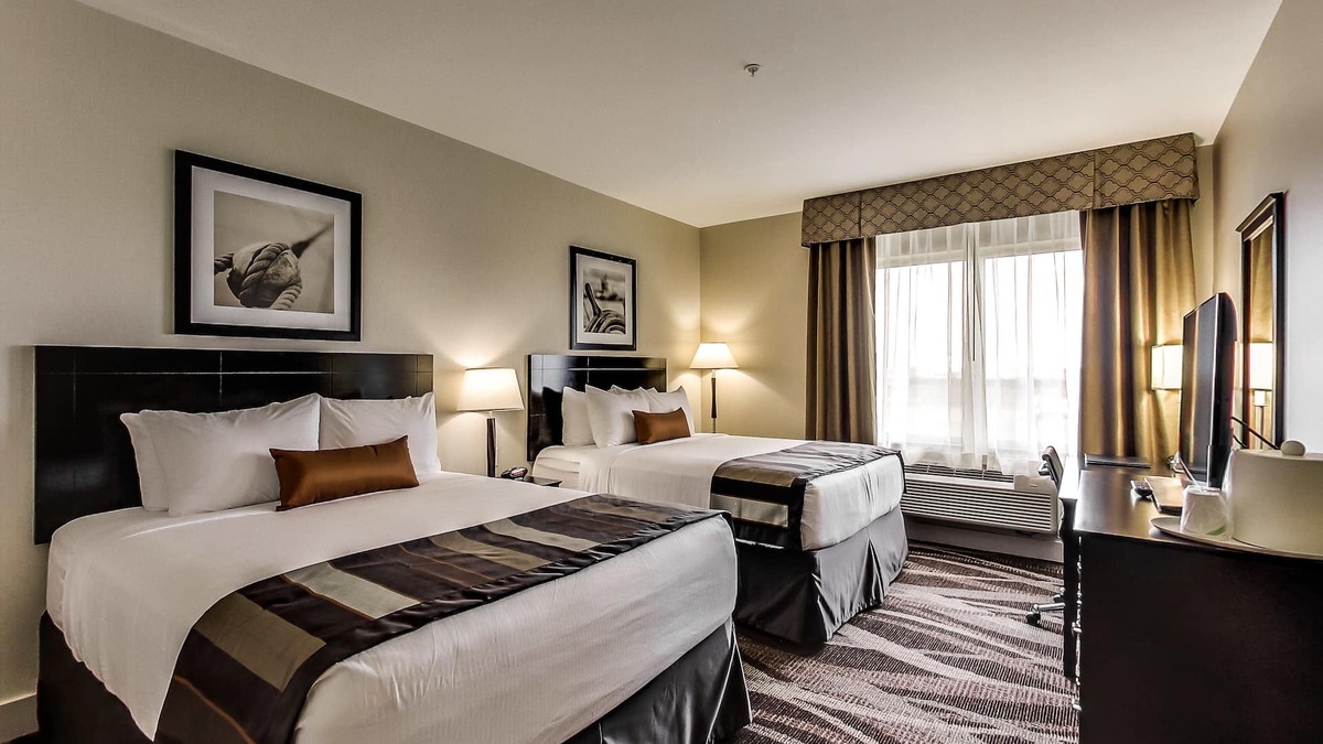 Leduc Hotel | Radisson Hotel Edmonton Airport