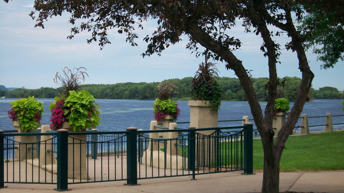 Historic Downtown La Crosse Hotel | Radisson Hotel La Crosse