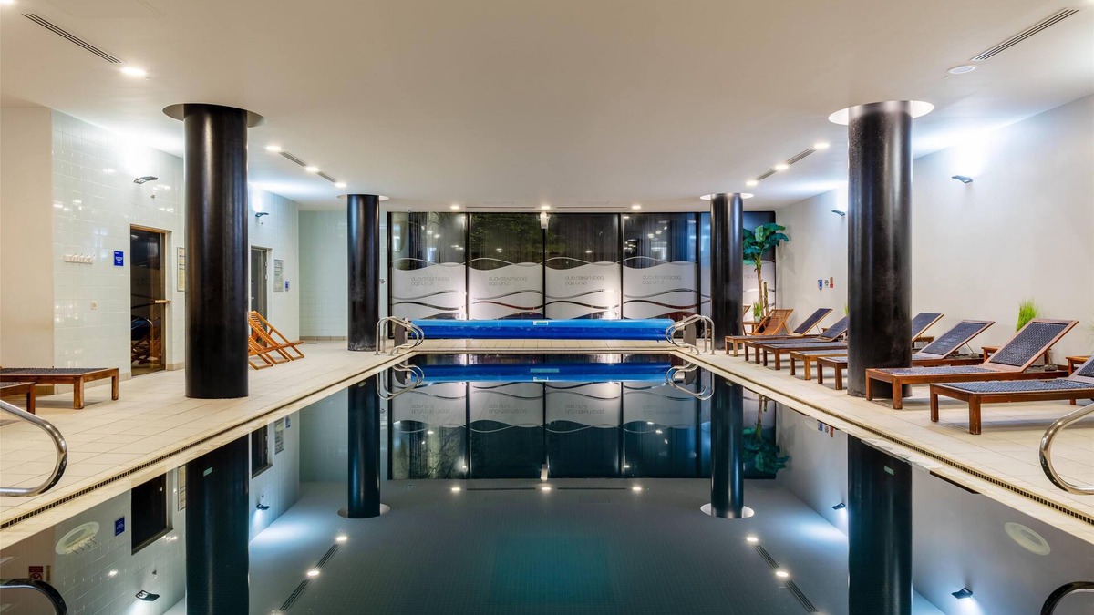 Manchester City Centre Hotel | Radisson Hotel Manchester City Centre, A Verified Net Zero Hotel