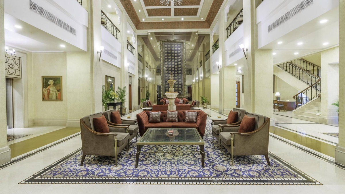 Varanasi Hotel | Radisson Hotel Varanasi