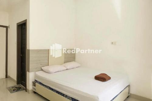 Kendari Hotel | Radja Homestay Kendari RedPartner