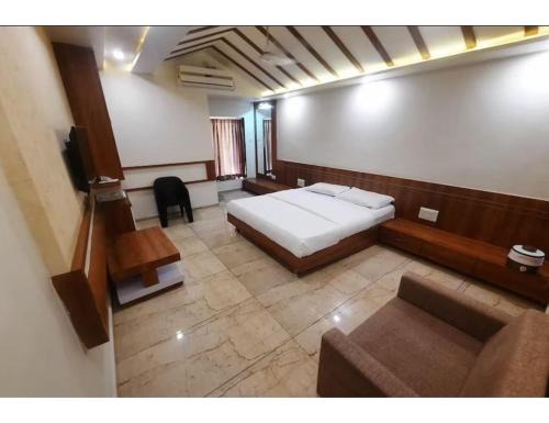 Junagadh House | Raghav Farm Junagadh