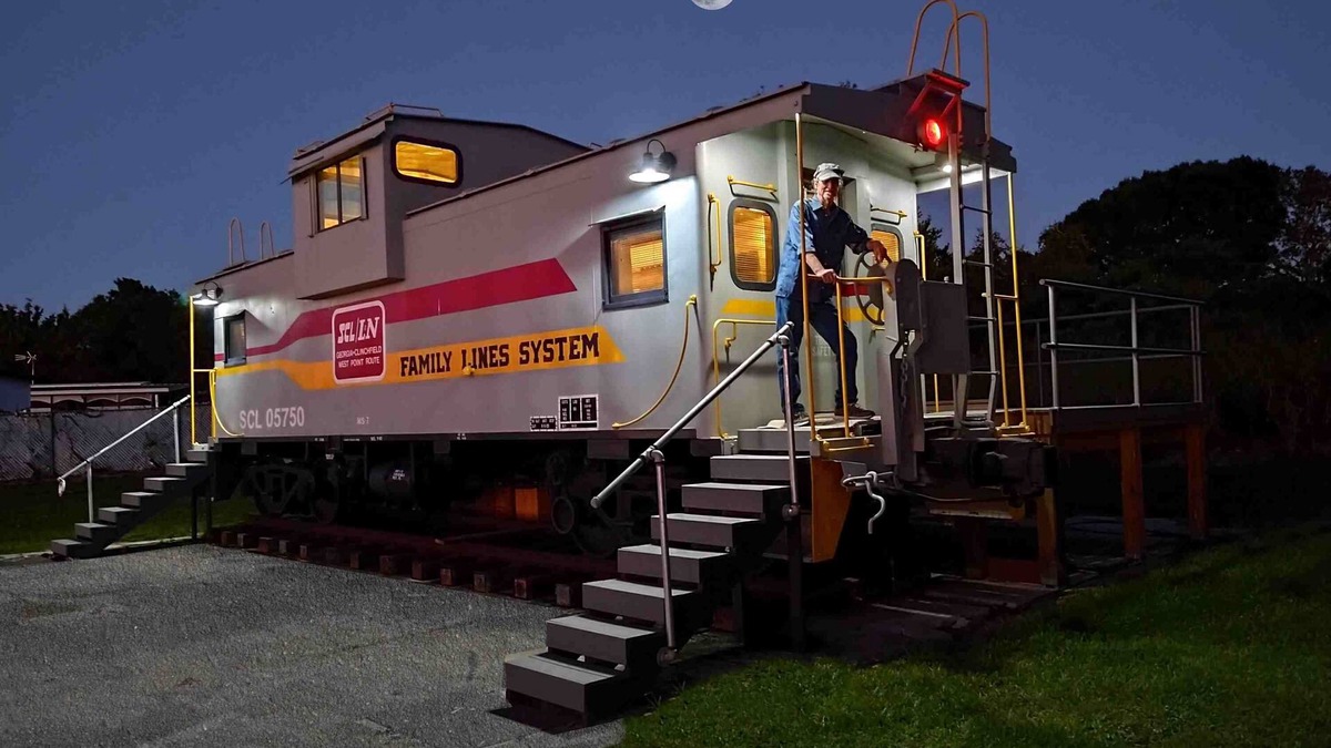 Lake Placid Apartment | Railroad Caboose