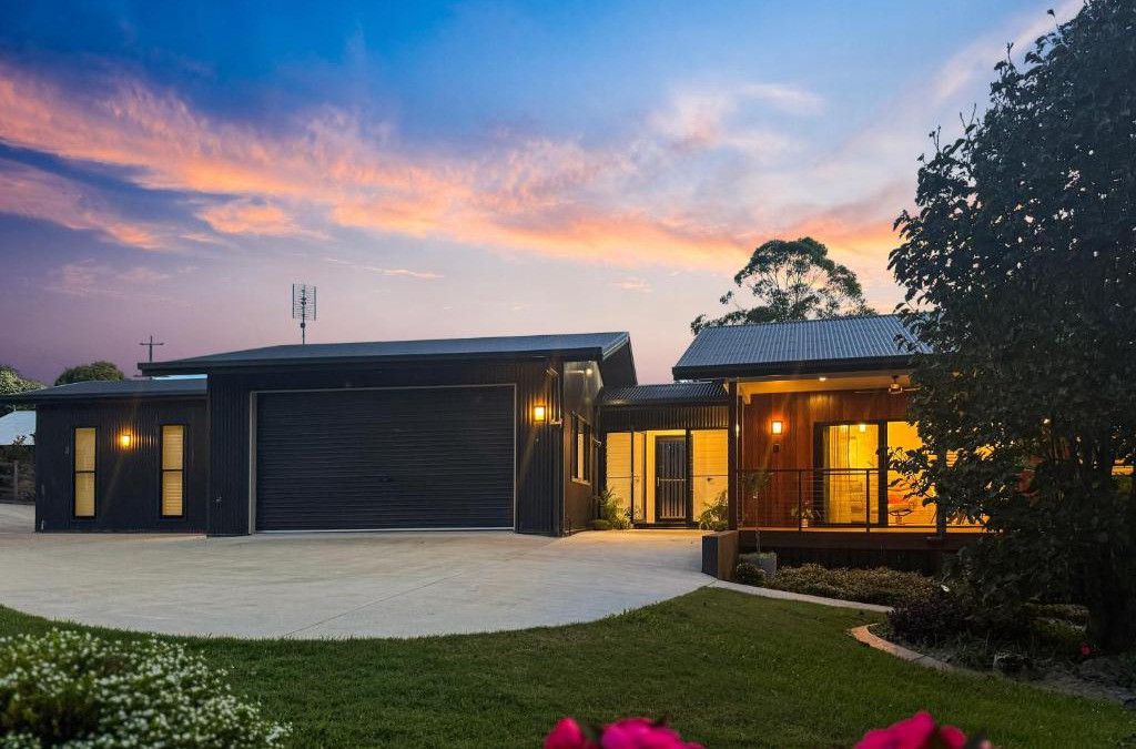 Mapleton House | Rainbow Park Retreat