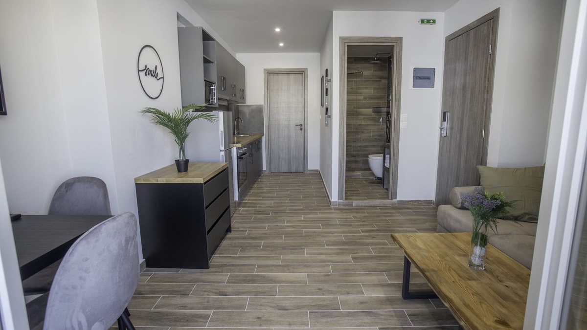 Dafni-Ymittos Apartment | Raise Averof Serviced Apartments