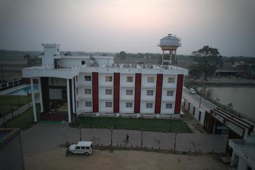 Maharajganj Hotel | Raj Vilas Hotel & Resort