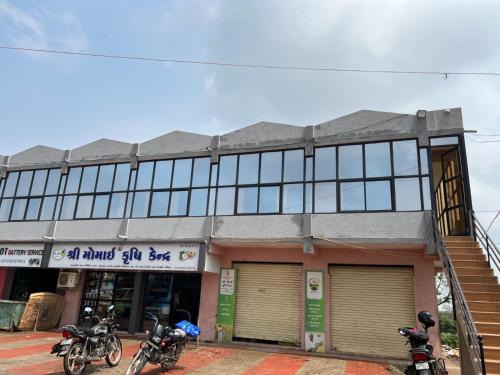 Moti Khavdi House | Rajdeep GUESTHOUSE