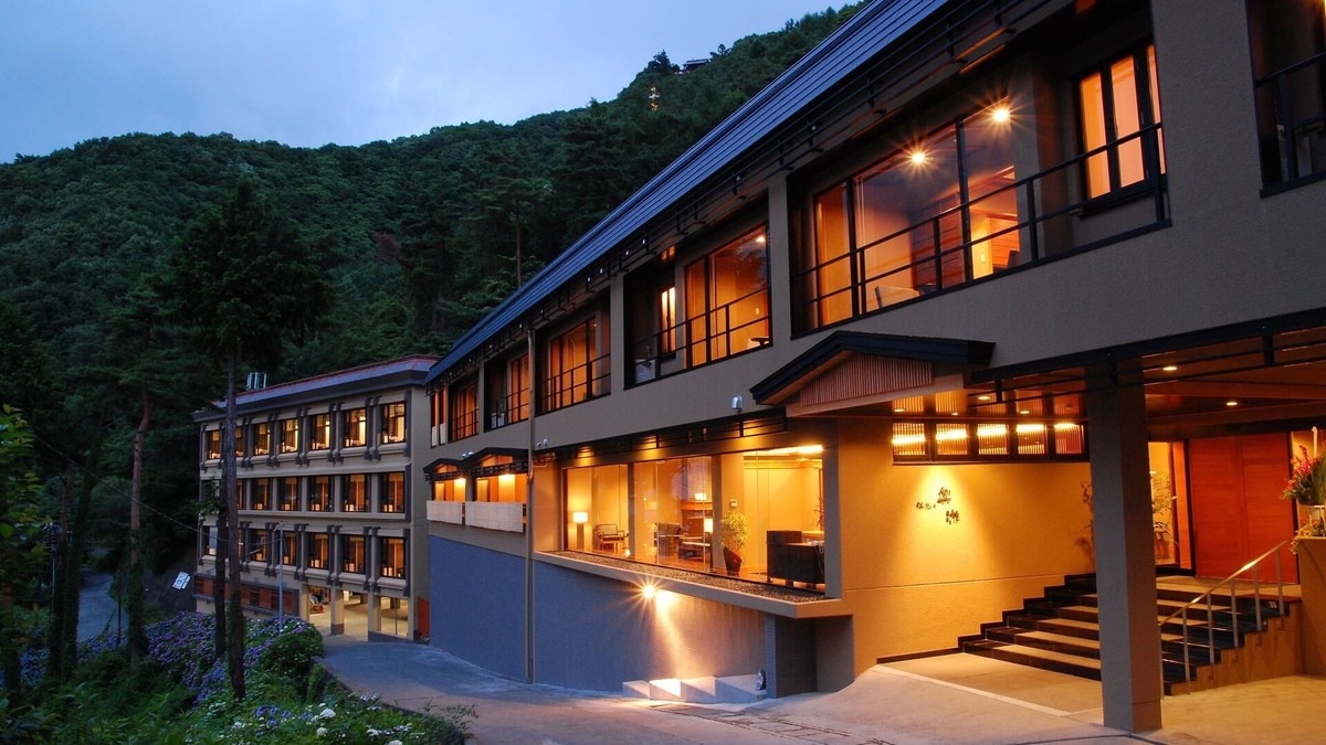 Azagawa House | Rakuyu