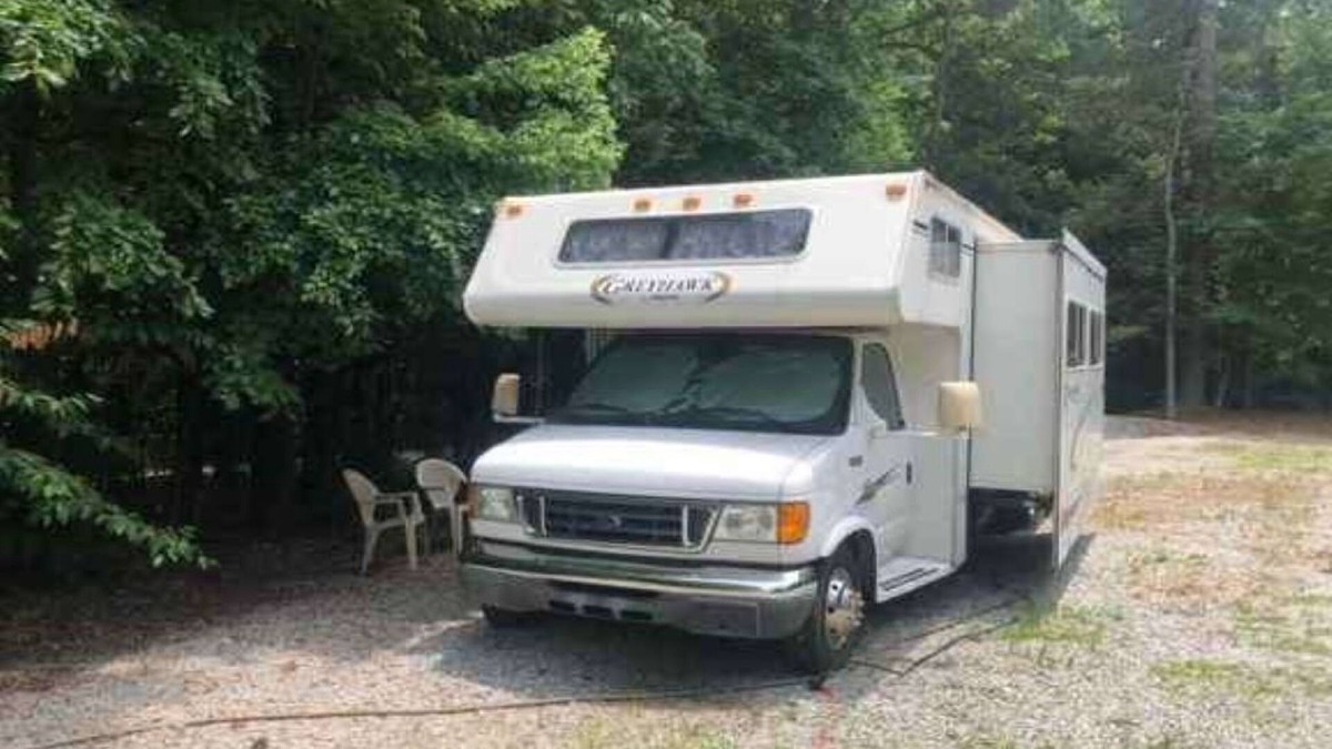Raleigh House | Raleigh RV ~ Small House Experience!