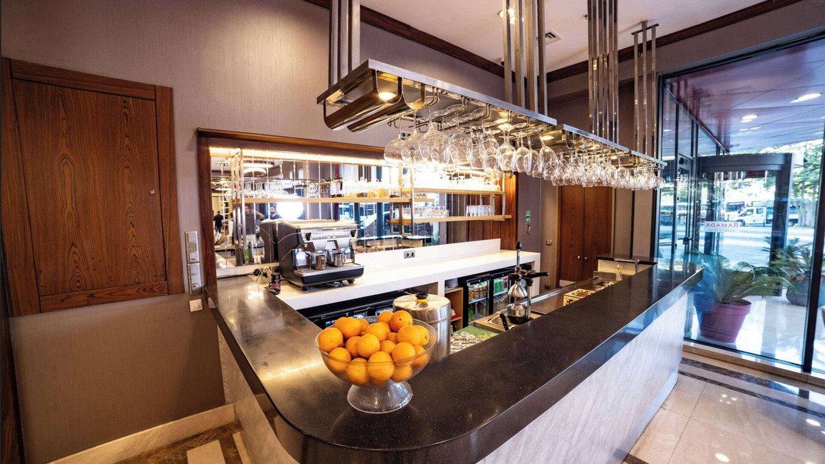 Alibeykoy Mahallesi Hotel | Ramada by Wyndham Istanbul Alibeykoy