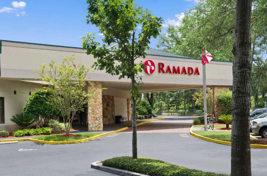 Southside Hotel | Ramada by Wyndham Jacksonville Hotel & Conference Center
