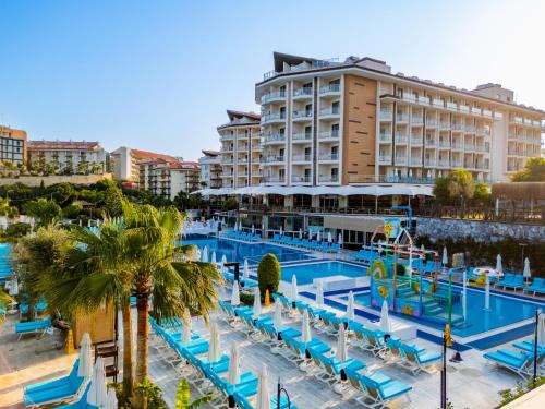 Kusadasi City Centre Resort | Ramada Resort Kusadasi & Golf