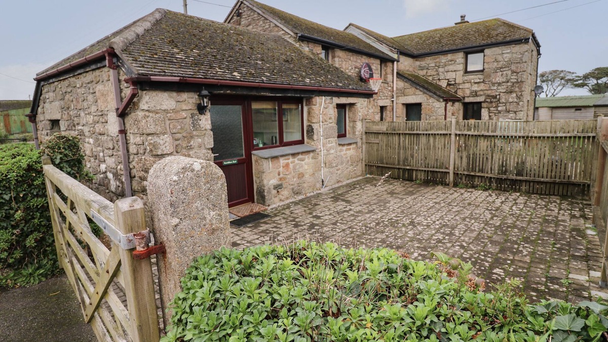 Botallack Cottage | RAMBLERS REST, pet friendly, character holiday cottage in St Just