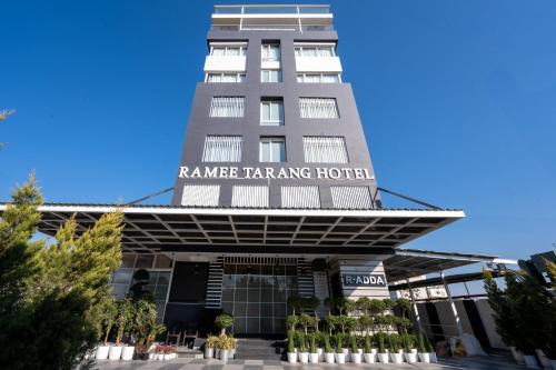 Indore Hotel | Ramee Tarang Hotel Indore