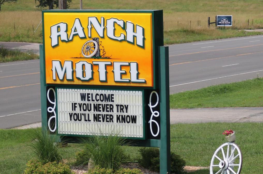 Salem Hotel | Ranch Motel