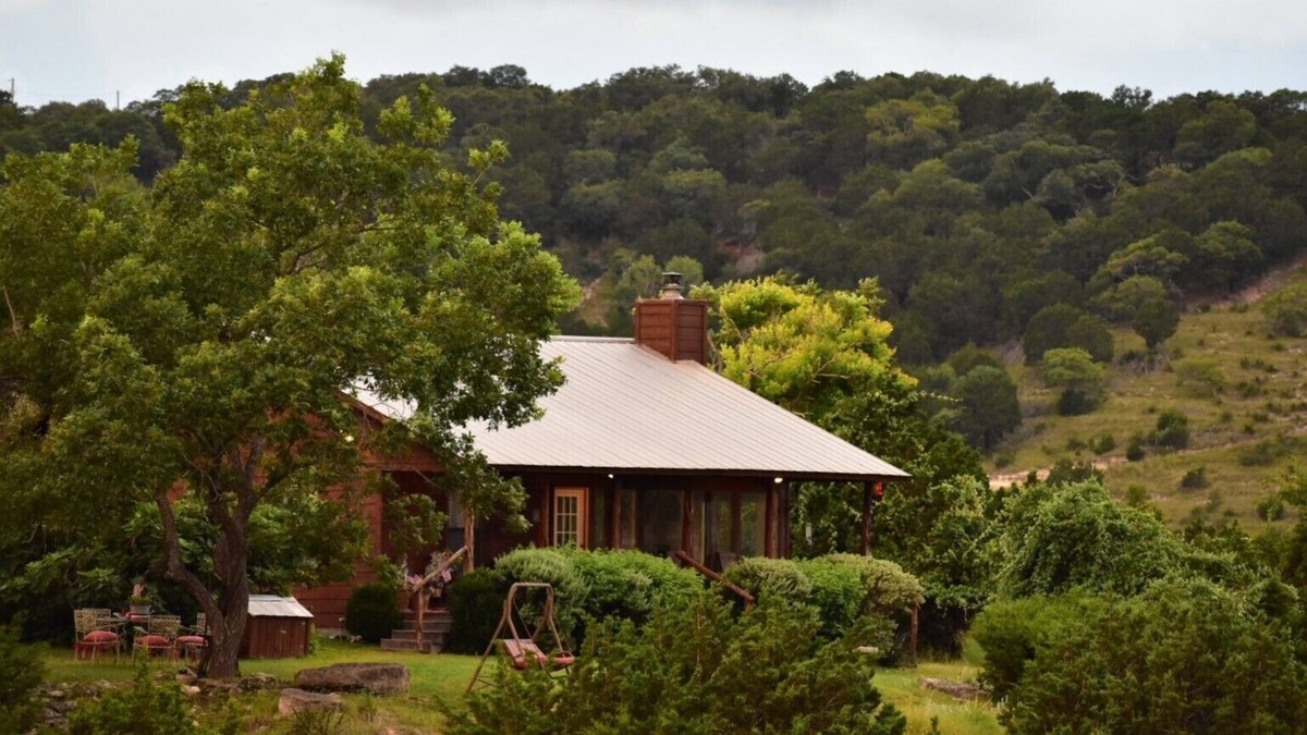 Comfort House | RANCH RETREAT! PEACEFUL GET AWAY! Views, Romantic, Wineries, & Hiking