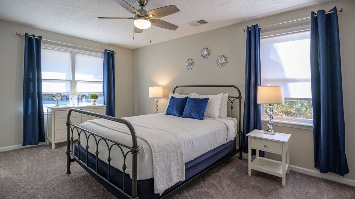 Addison Heights House | Ranch Style Home & Plenty Of BKYD Space Near KSU