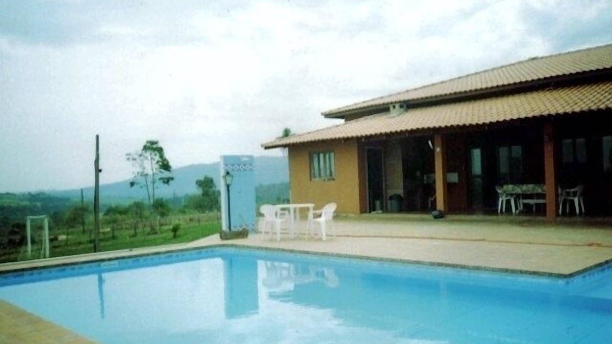 Nova Aracoiaba House | Ranch with 4 Bedrooms,Swimming pool and much green