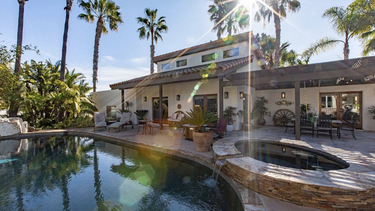 Covenant House | Rancho Santa Fe Covenant Detached Guest House