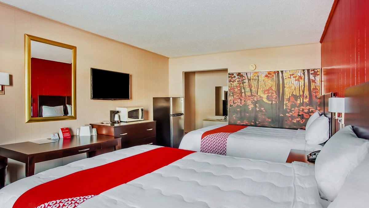 Ridgeland Hotel | Rare Gem! 4 Great Units, Free Parking, Near Sgt. Jasper Golf Club
