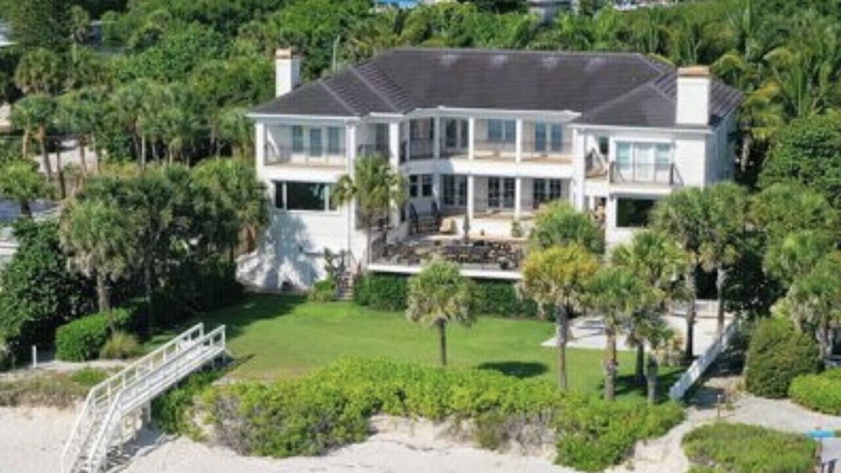 Nokomis House | Rare private beachfront estate on Gulf of Mexico.