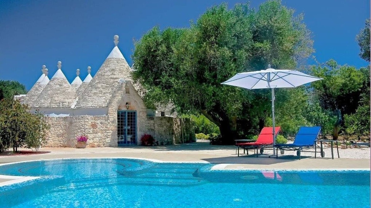 Ceglie Messapica Villa | Rare Trullo Villa, optional Heated PrivatePool, hotub 6Acres Olive, Full Air-con