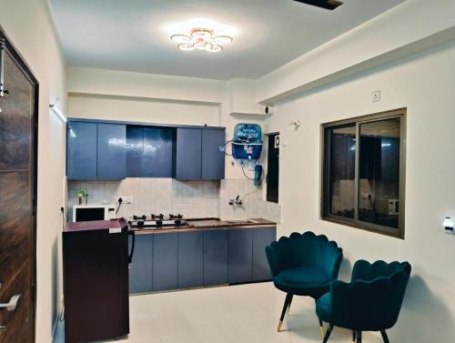 Vrindavan Apartment | Rasik Anandini Kunj