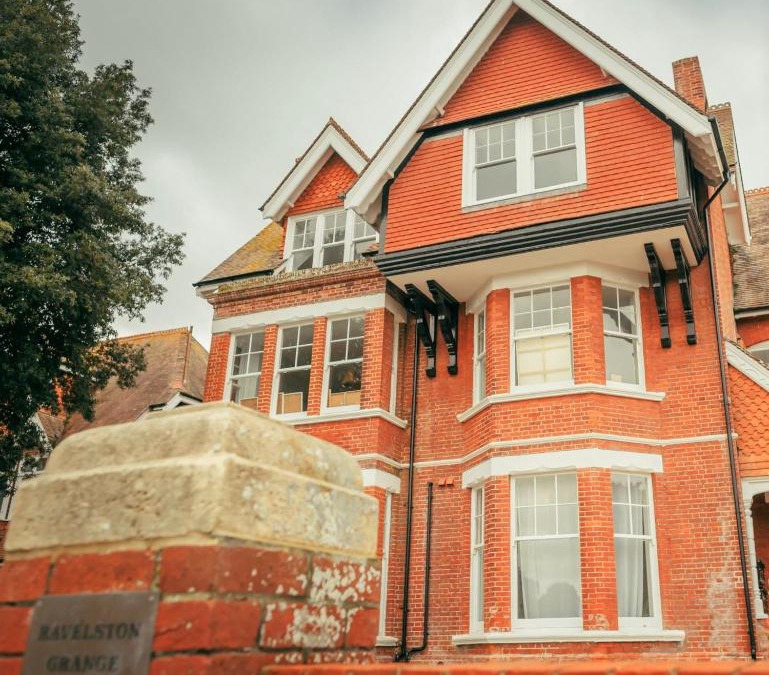 Meads Apartment | Ravelston Grange - stylish, spacious garden flat