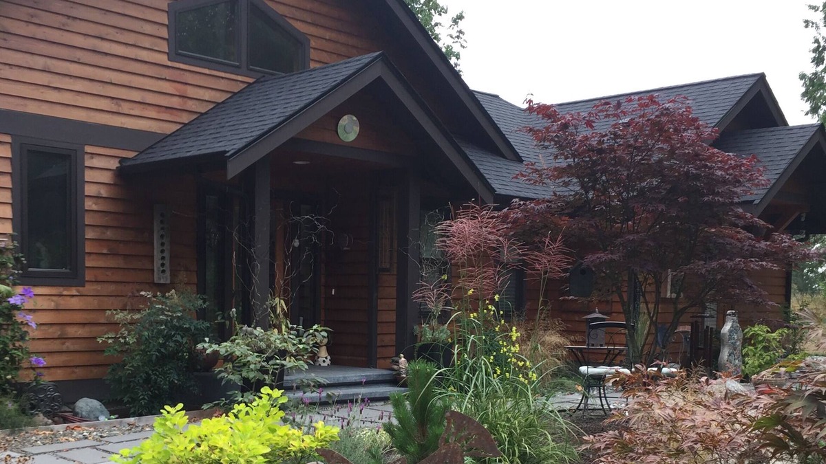Hansville Apartment | Raven's Landing Studio- Romantic Getaway with Spectacular View!