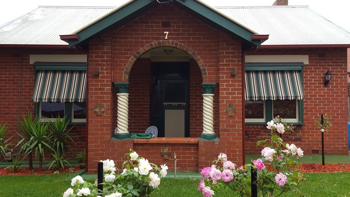 Drouin House | Ravenswood-an iconic Drouin property