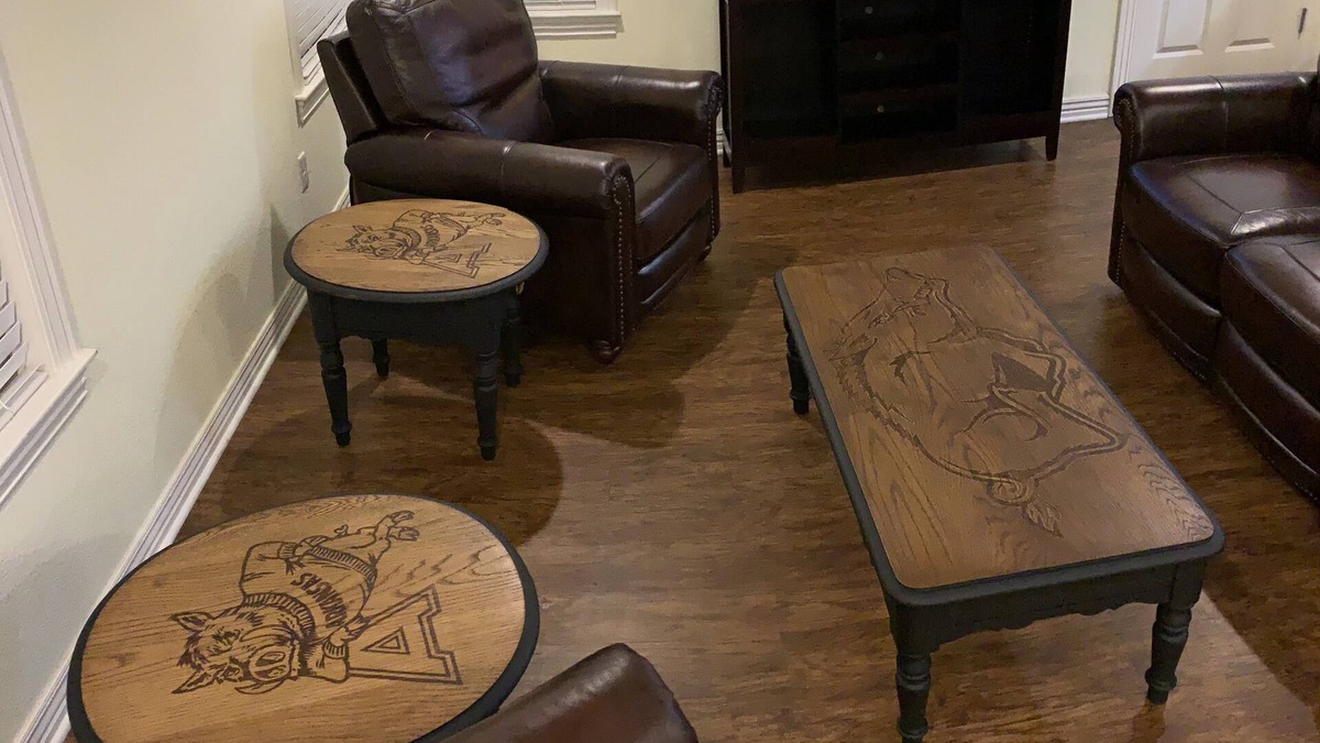 Fayetteville House | Razorback Retreat: 3BR, 2BA Sleeps 8 King Bed Garage Access 2min to UofA