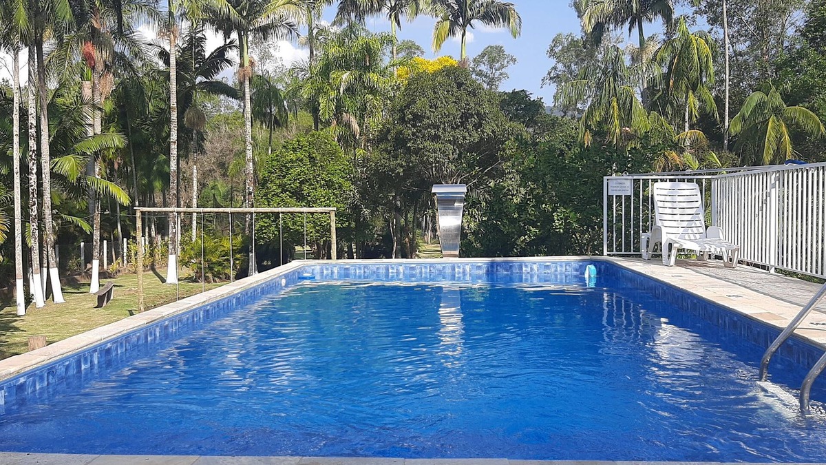 Socorro Cottage | RECANTO DO PÁSSAROS *with heated pool* warm all year round.