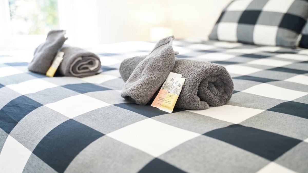 Dunedin City Centre Apartment | Recently Renovated Central Apartment