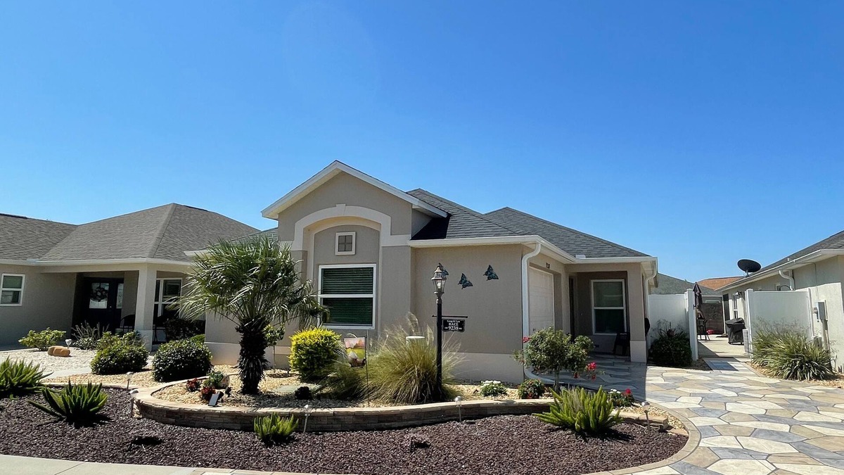 Summerfield House | Recently Updated Home Where Comfort and Convenience Meet Tranquility
