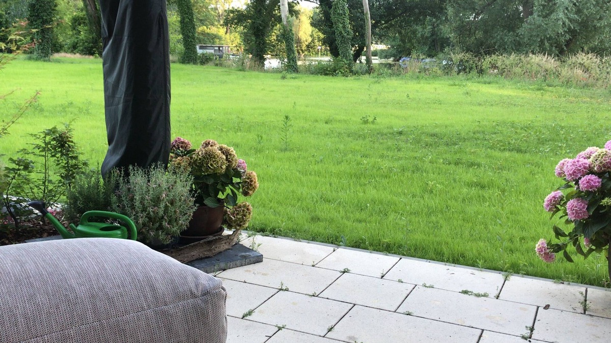 Potsdam Nord Apartment | Recreation by the water